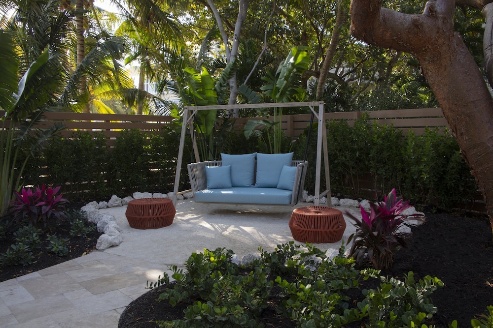 La Siesta Resort & Villas - photo 27