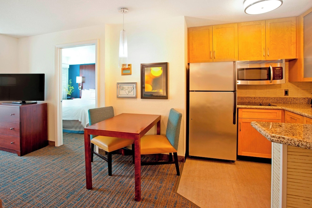 Residence Inn Portland Airport at Cascade Station - photo 10