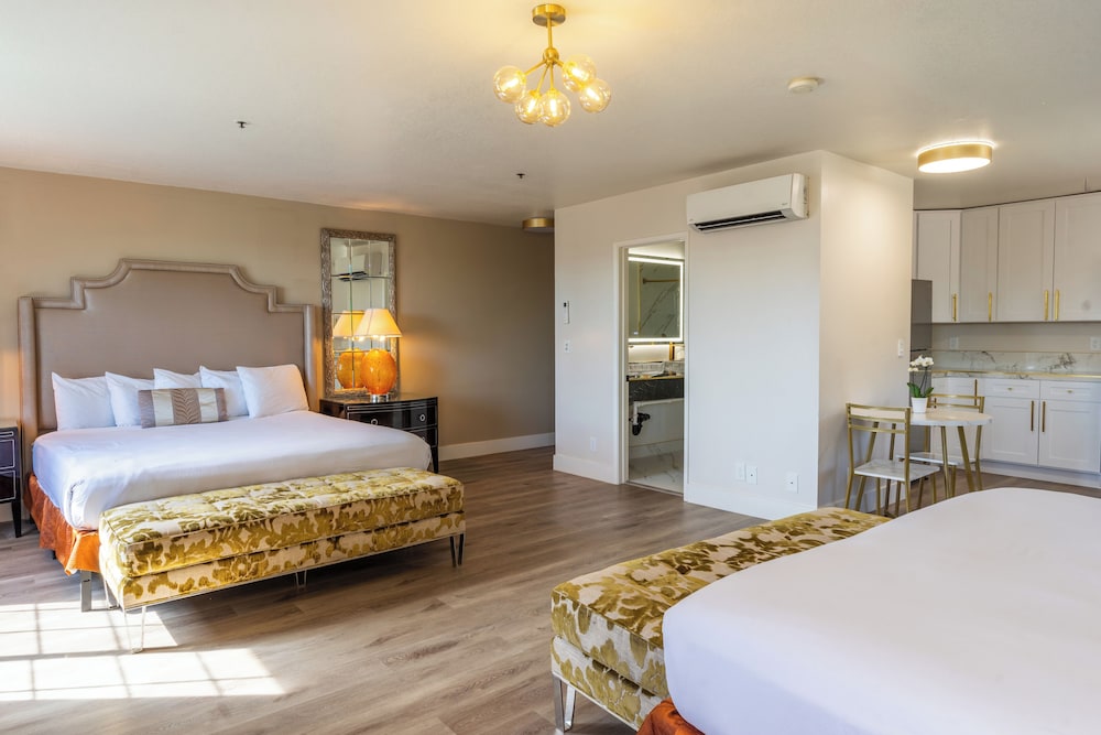 Sands Inn & Suites - photo 16