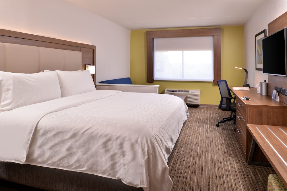 Holiday Inn Express Hotel & Suites Mesquite by IHG - photo 7