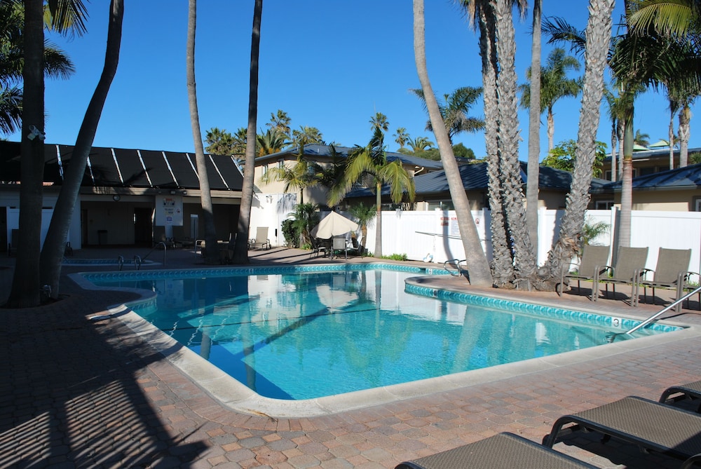 Capri Beach Accommodations - photo 105