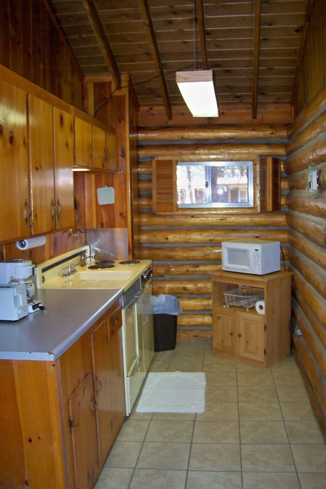 Lake of the Woods Resort - photo 11