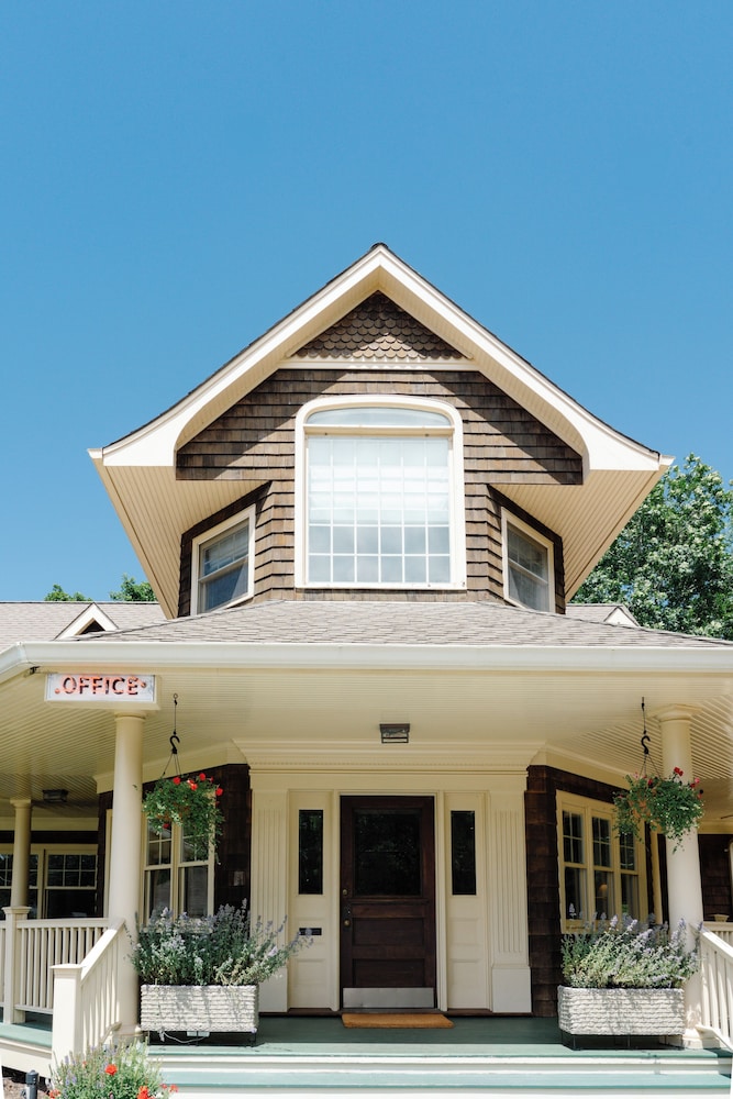 The Sagaponack - photo 29