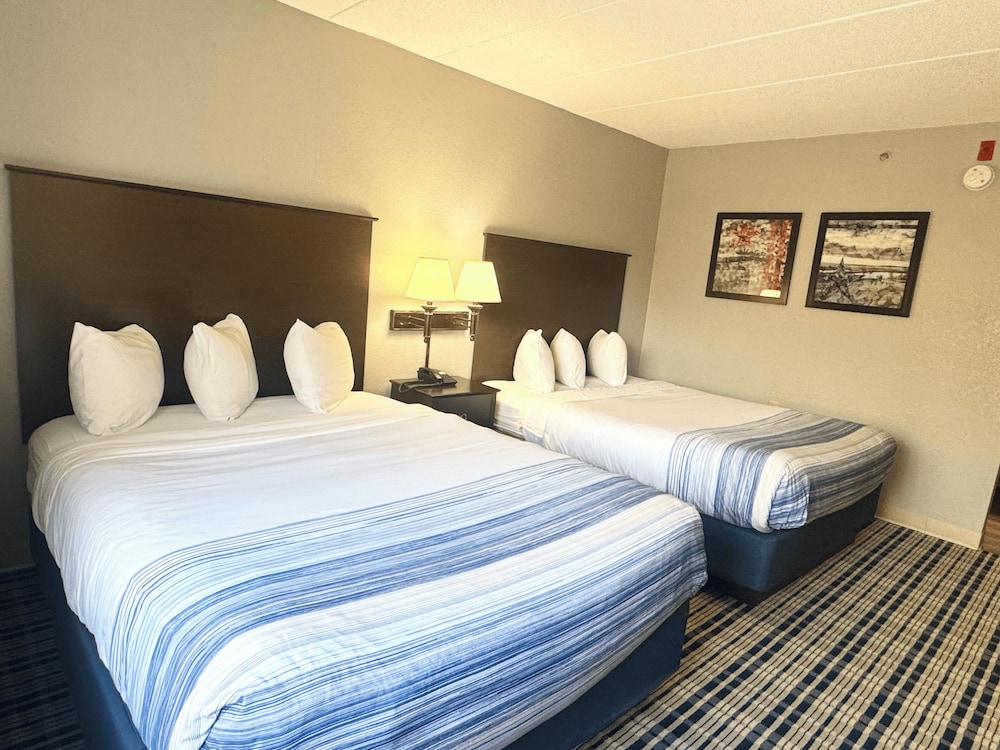 AmericInn by Wyndham Ames - photo 7