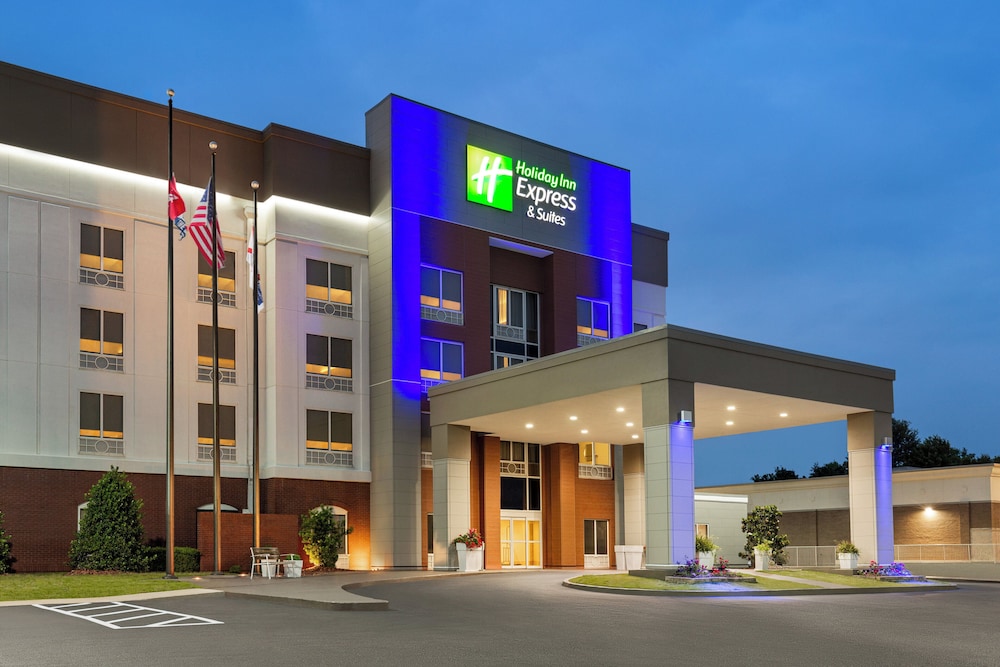 Holiday Inn Express and Suites Tuscaloosa University an IHG Hotel - photo 70