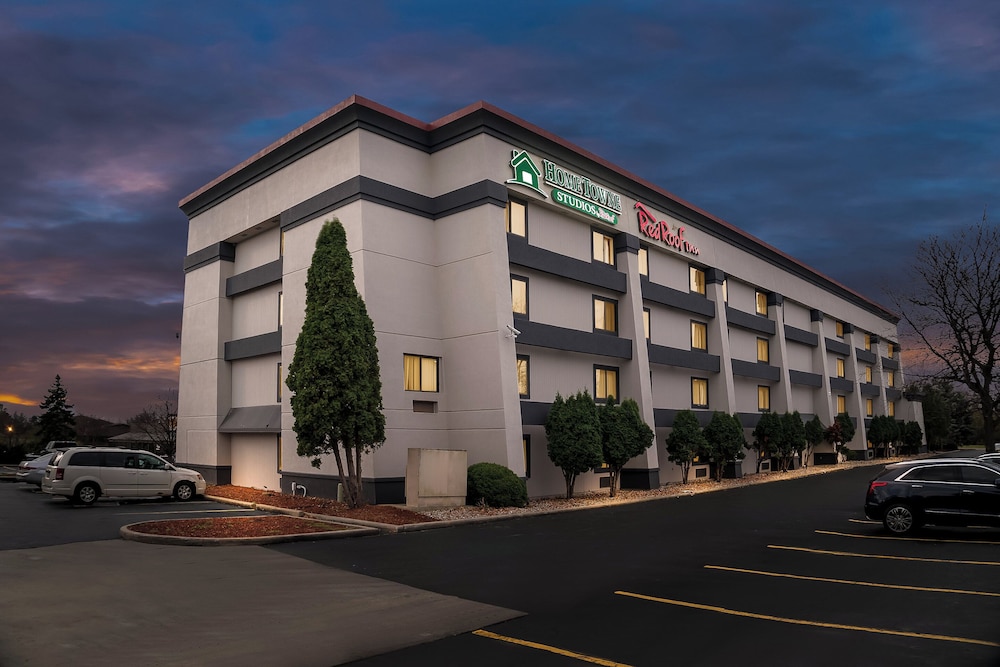 Red Roof Inn Flint - photo 40