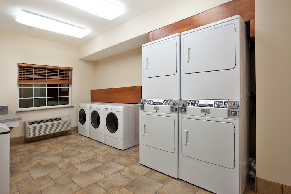 Candlewood Suites New Iberia by IHG - photo 39