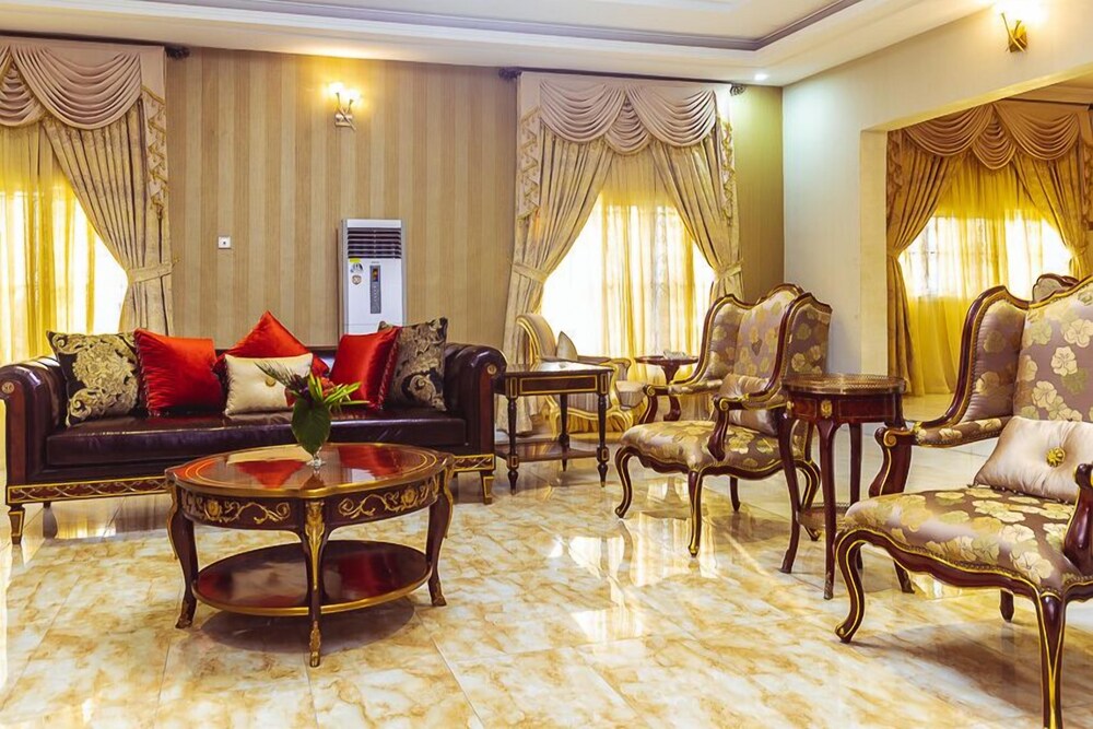 Royal Spring Palm Hotel & Apartment in Owerri, Nigeria