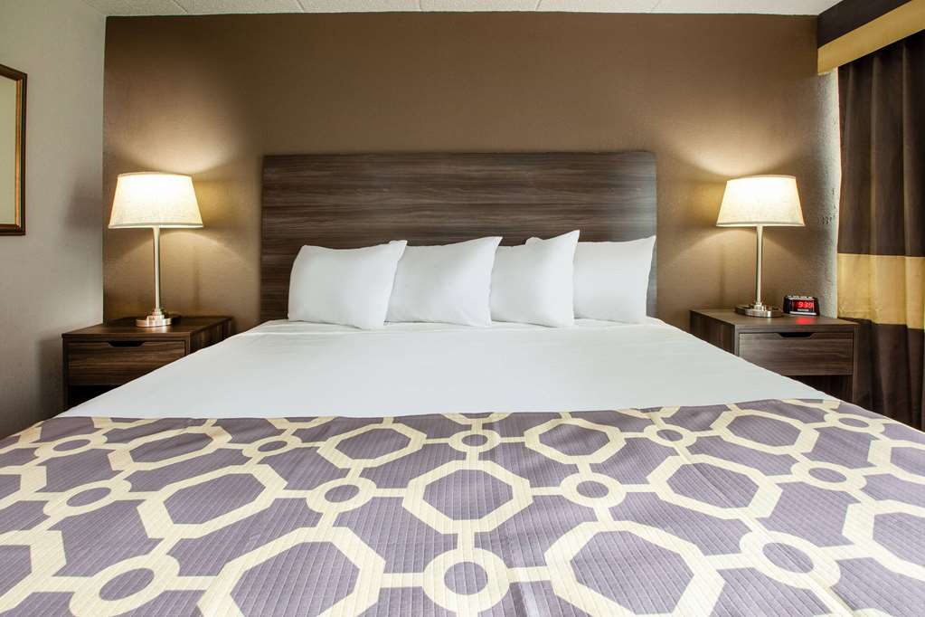 Baymont by Wyndham Northwood - photo 12
