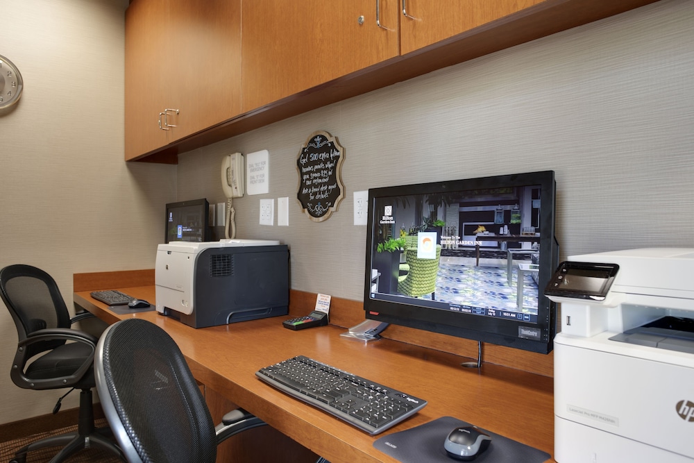 Hilton Garden Inn Oklahoma City Airport - photo 36