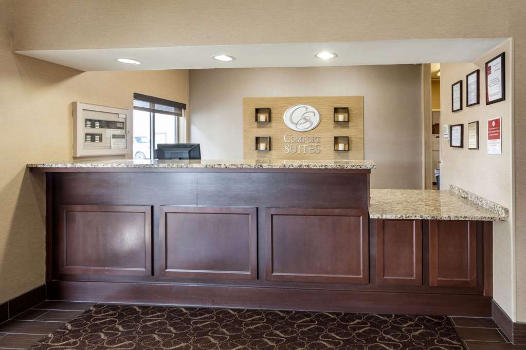 Comfort Suites Lincoln North - photo 6