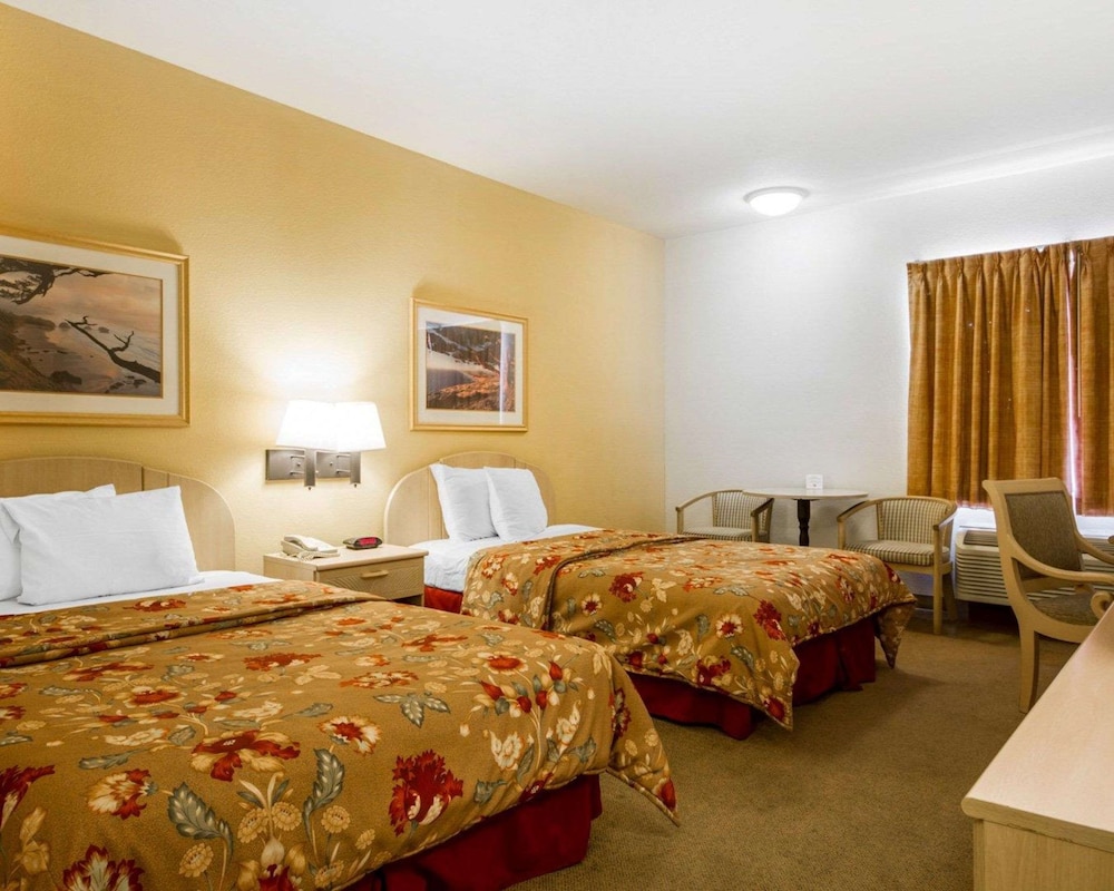 Rodeway Inn Watsonville - photo 14