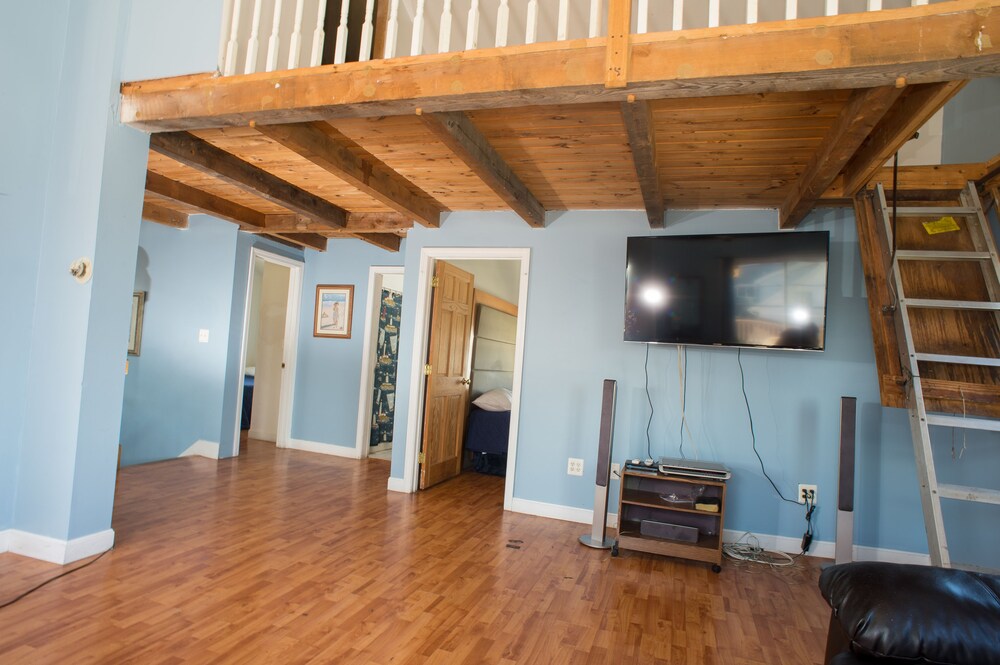 Nautical Motel and Suites - photo 70