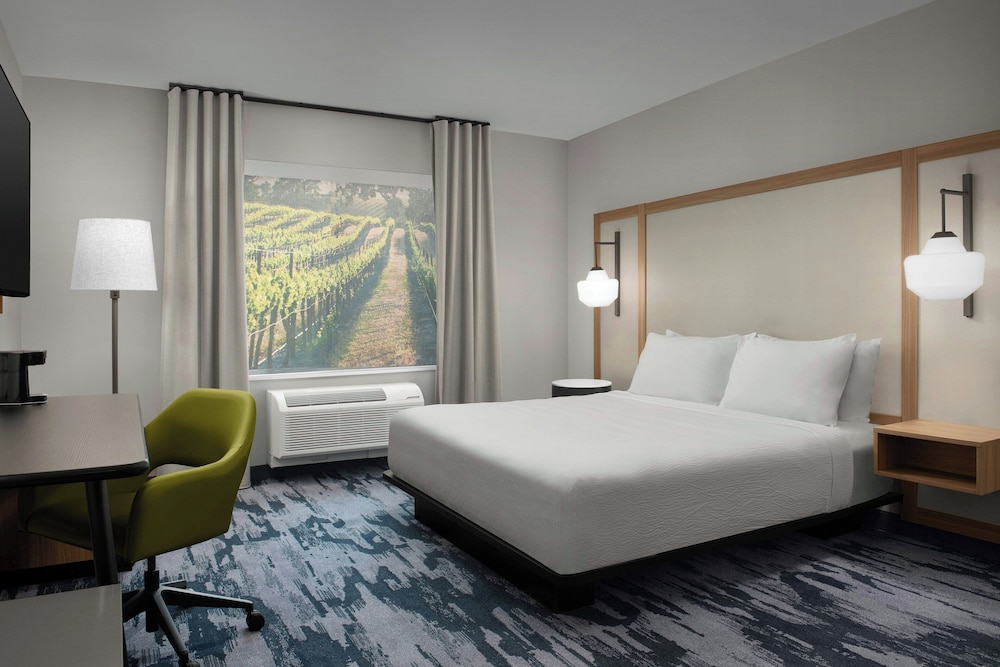 Fairfield by Marriott Inn & Suites Portland Newberg - photo 10