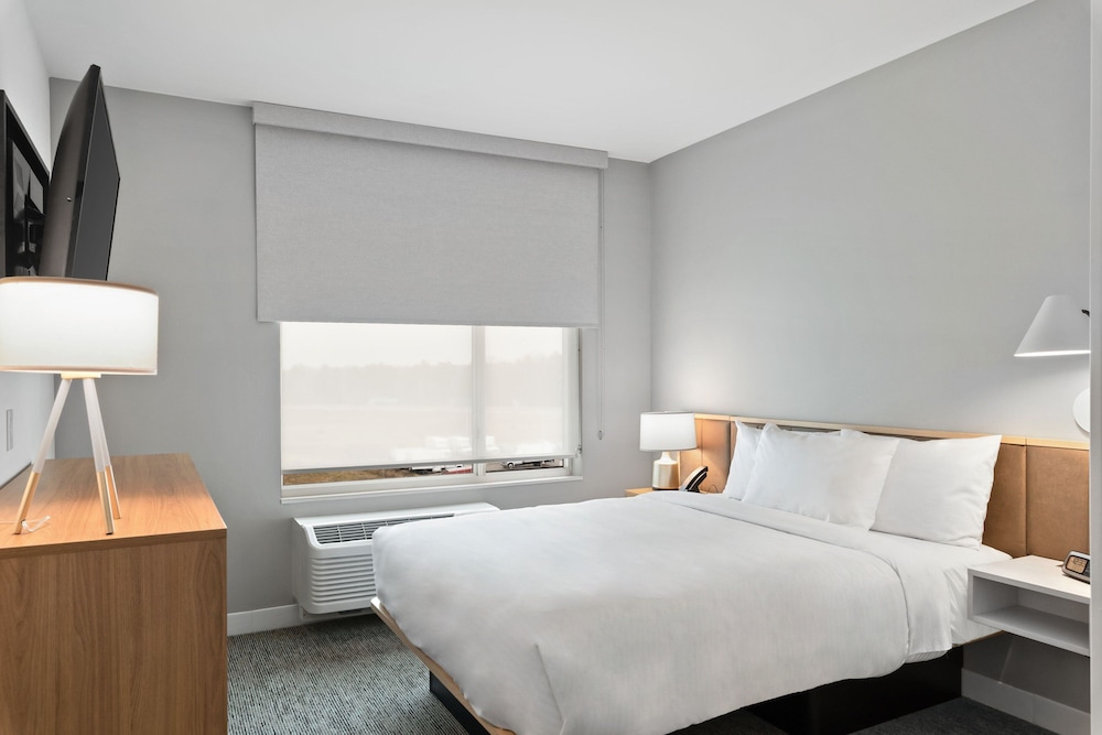 Towneplace Suites By Marriott White Hall - photo 16