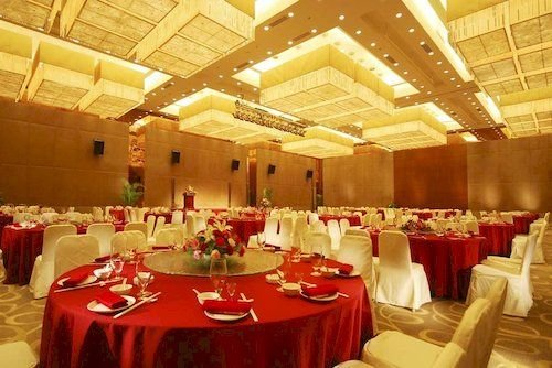 Holiday Inn Suifenhe — Suifenhe