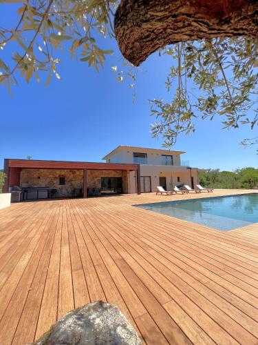 Casa Sandro — 4-Star Luxury Hotel in Zonza, France