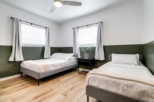 Miami Airport 2 bedroom unit with speedy Wi Fi Virg8 — 4-Star Luxury Hotel in Miami, United States