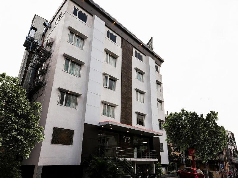 Rohhotel - last minute hotel in Visakhapatnam