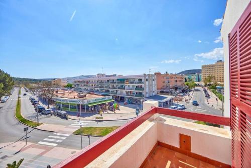 Nura Houses Duplex Magaluf 4 — 4-Star Luxury Hotel in Magaluf, Spain