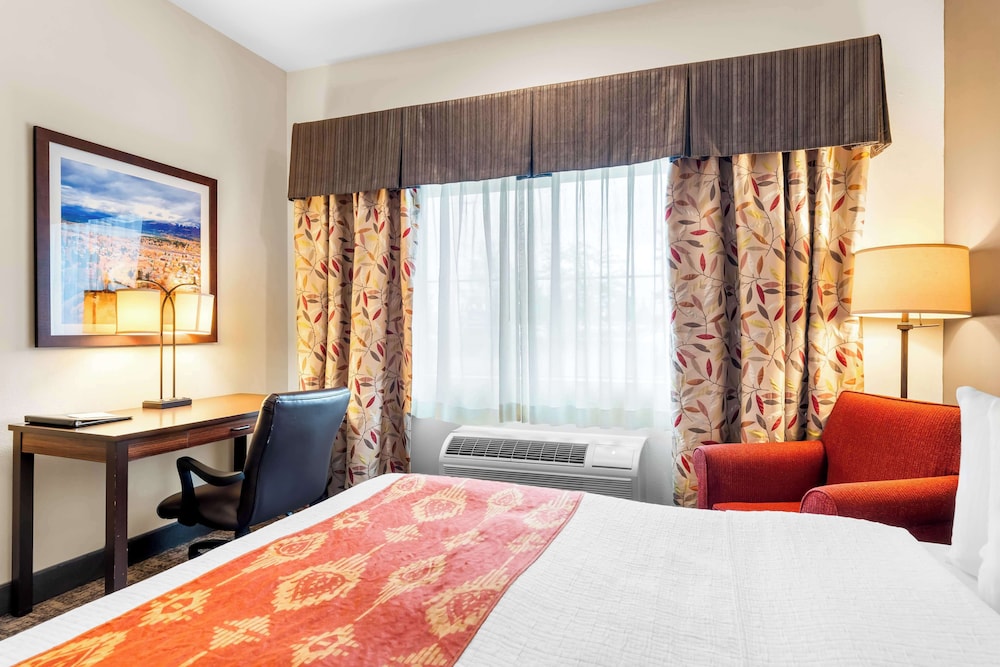 Best Western Rocky Mountain Lodge - photo 15