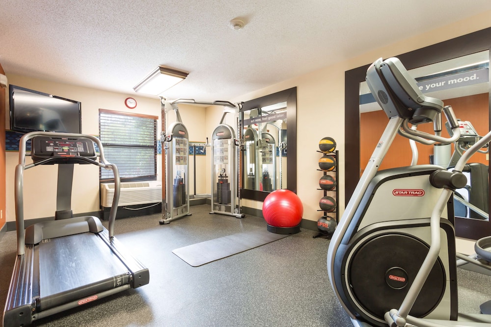 Hampton Inn Havelock - photo 32