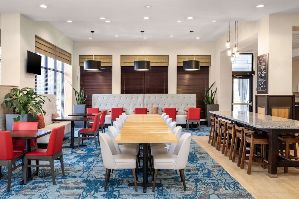 Hilton Garden Inn West Palm Beach Airport - photo 37