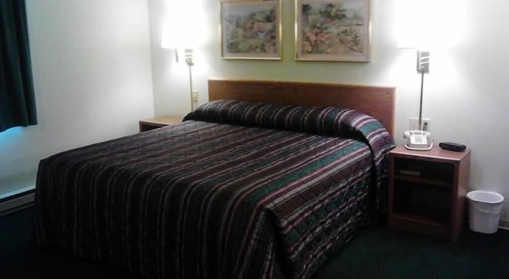 Smart Choice Inn - photo 9