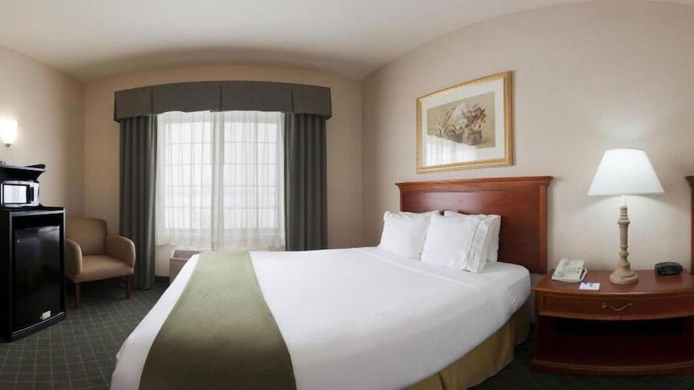 Holiday Inn Express Lebanon by IHG - photo 11