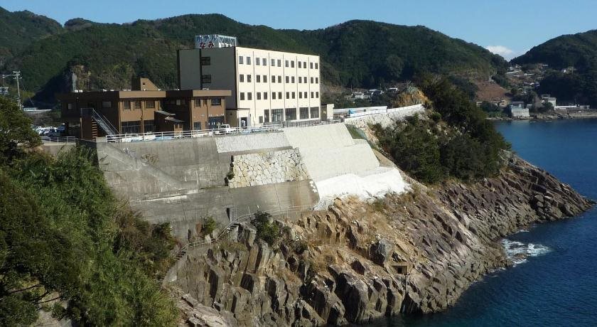 Hotel Nami in Kumano, Japan