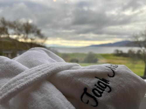 Taigh Mara 2 bed Apartment — 4-Star Luxury Hotel in Fort William, United Kingdom