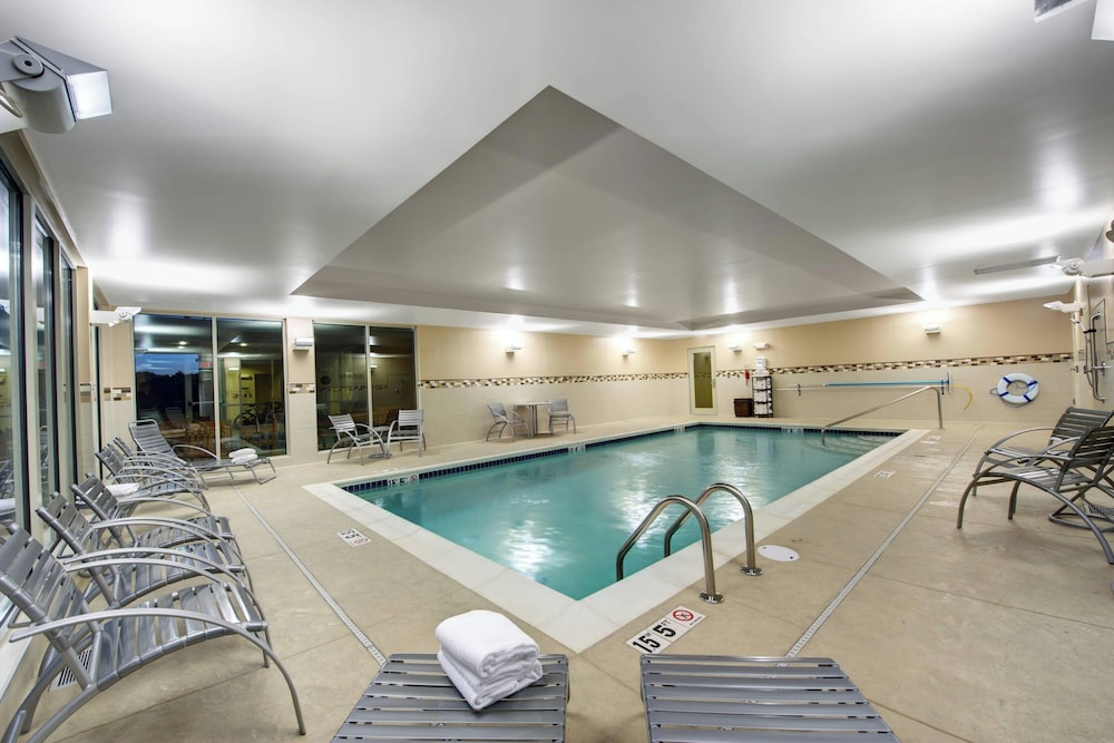 TownePlace Suites Providence North Kingstown - photo 32