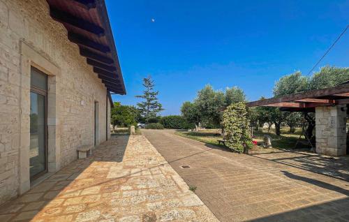 1 Bedroom Gorgeous Home In Turi — 4-Star Luxury Hotel in Turi, Italy