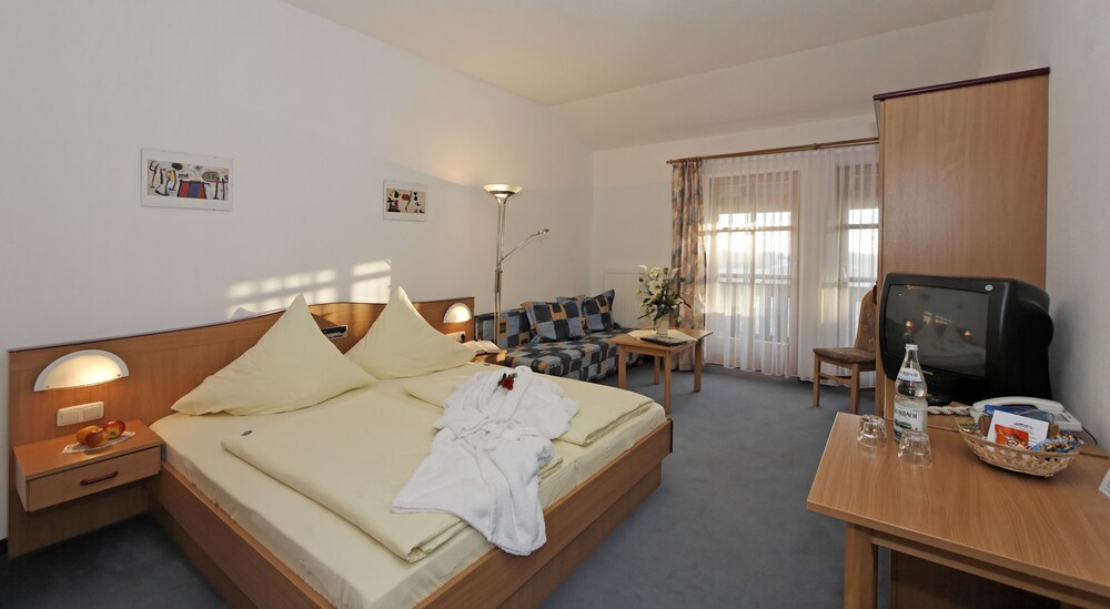 Landhotel Tannenhof — Spiegelau — photo 3