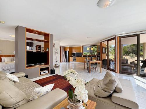 Aurora Cottages Mountain View in Unknown City, Australia