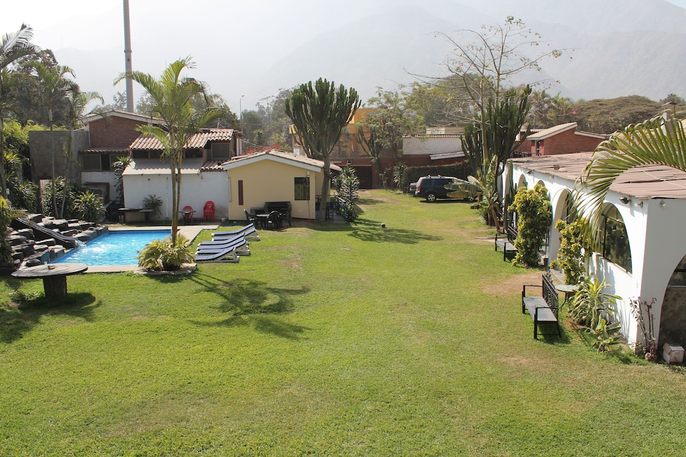 Arantza Suites - carbon neutral hotel in Chaclacayo