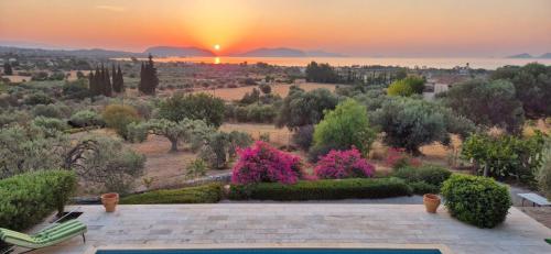 Villa Oliva — 4-Star Luxury Hotel in Porto Cheli, Greece
