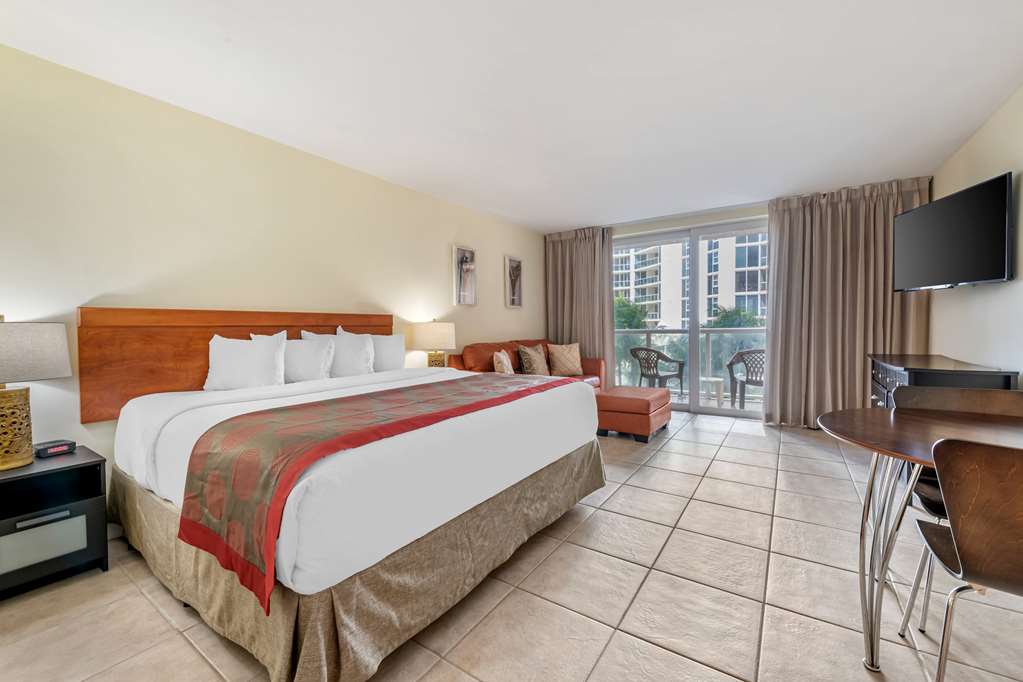 Ramada Plaza by Wyndham Marco Polo Beach Resort - photo 38