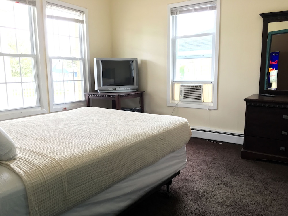 Belmar Inn - photo 15