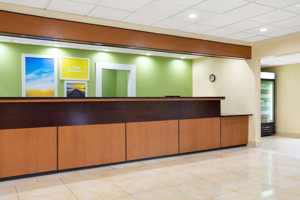Days Inn by Wyndham Absecon Atlantic City Area - photo 6