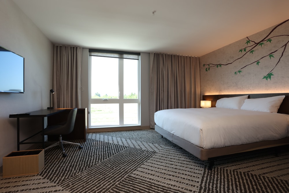 Cedartree Hotel Portland Hillsboro - photo 7