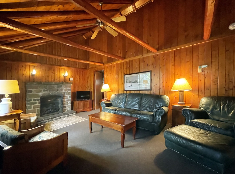 Mountain Springs Lake Resort - photo 158