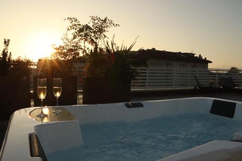 Domus Aurus Luxury — 4-Star Luxury Hotel in Bardolino, Italy