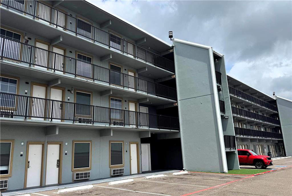 Baymont by Wyndham Corpus Christi Airport - photo 7