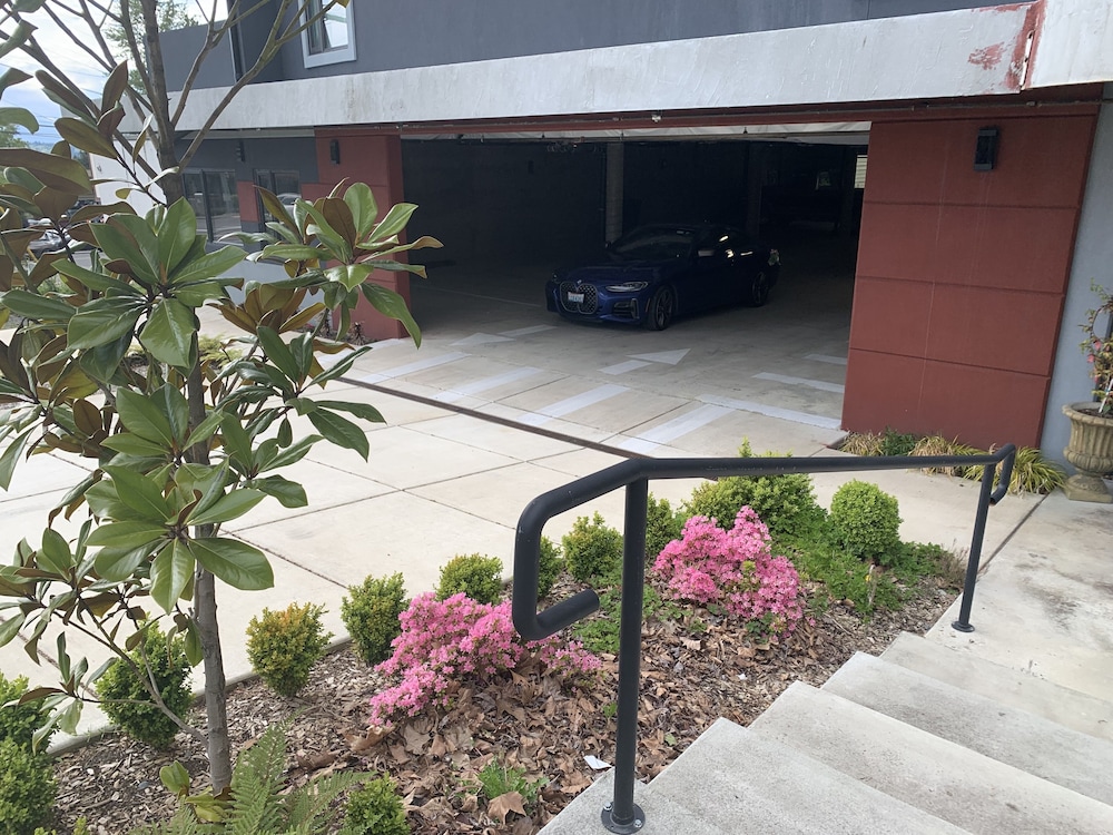 Lakeview Hotel - photo 19