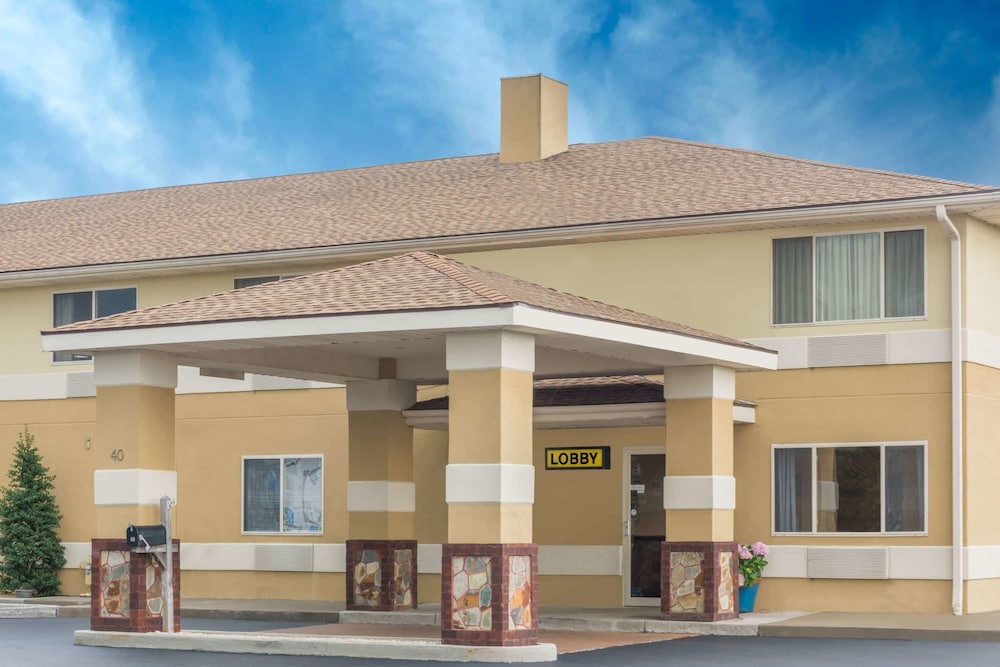 Super 8 By Wyndham Hanover — Hanover