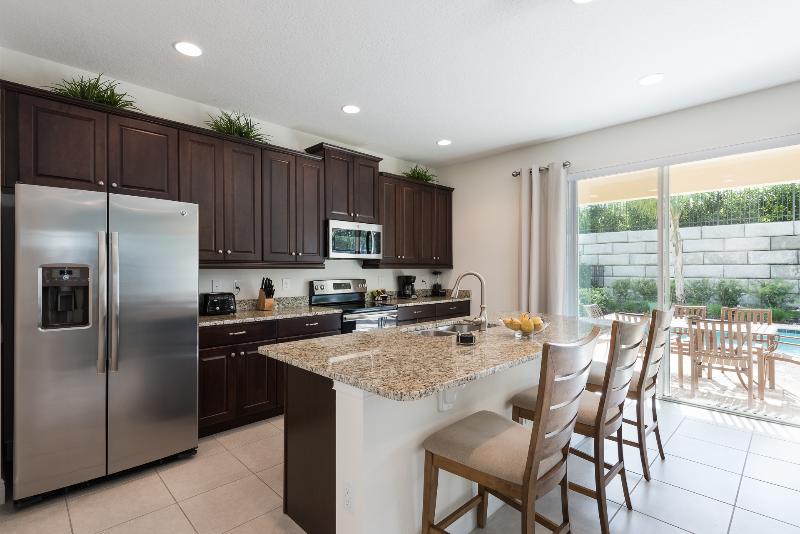 Encore Resort Vacation Homes & Waterpark - photo 13