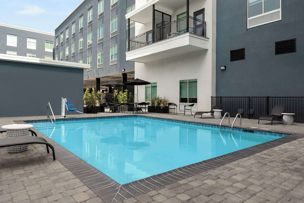 Hampton Inn by Hilton New Orleans French Quarter Market Area - photo 23