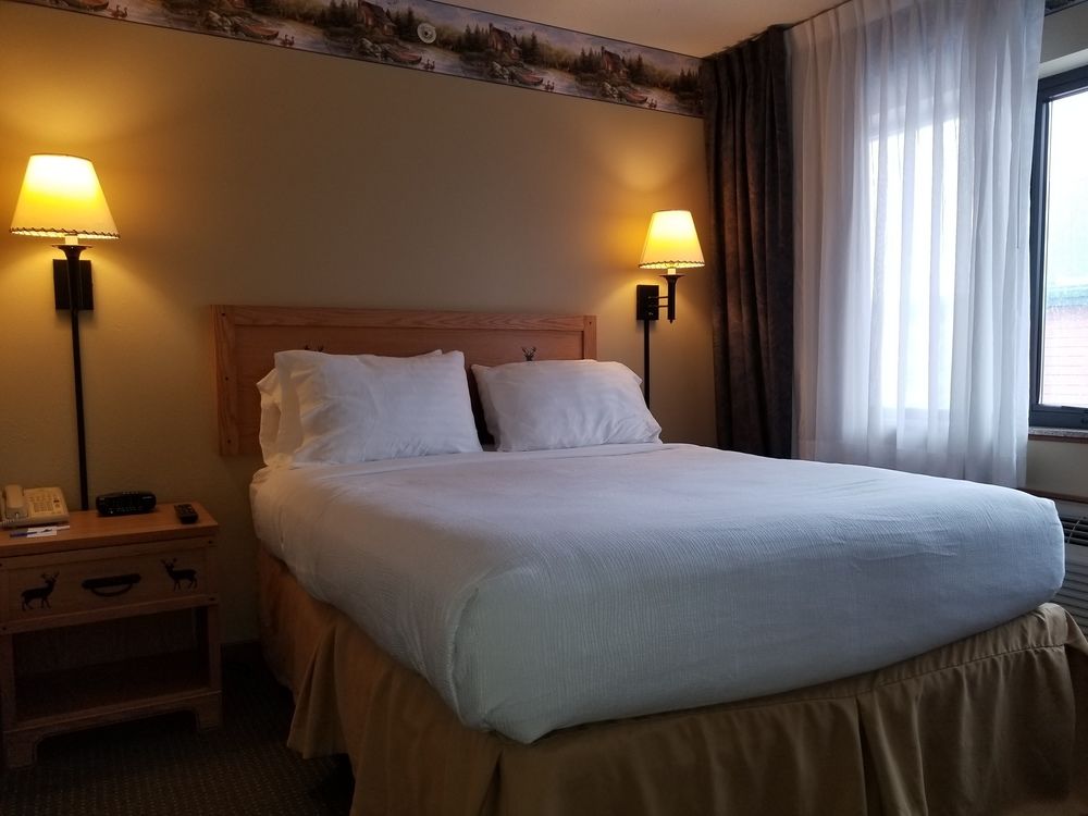 Splash Universe Resort in Dundee, United States