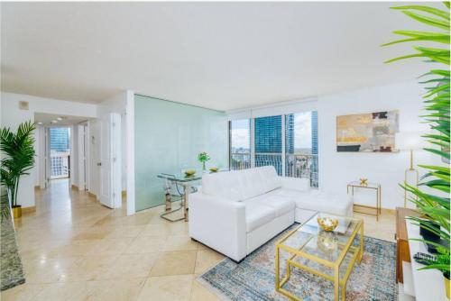 Awesome 4BR APT at Brickell — 4-Star Luxury Hotel in Miami, United States